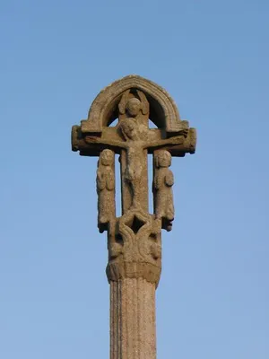 Croix du cimetière de Médréac