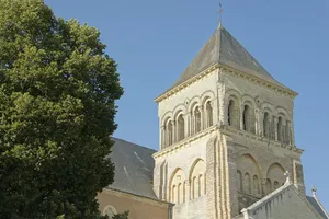 Abbatiale Saint-Laon