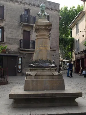Buste de Jean-Pierre Cros Mayrevieille