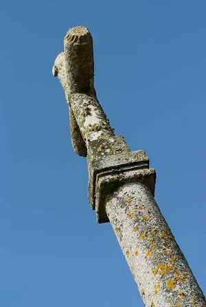 Croix de chemin (croix de carrefour)