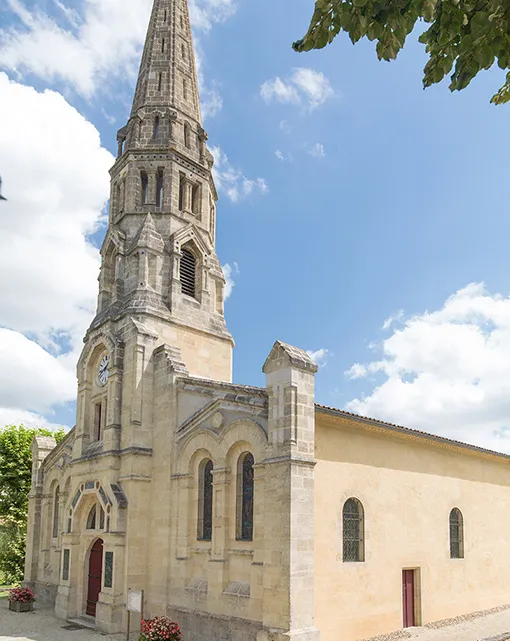 Image qui illustre: Eglise Saint-Pierre-ès-Liens de Sauternes à Sauternes - 0