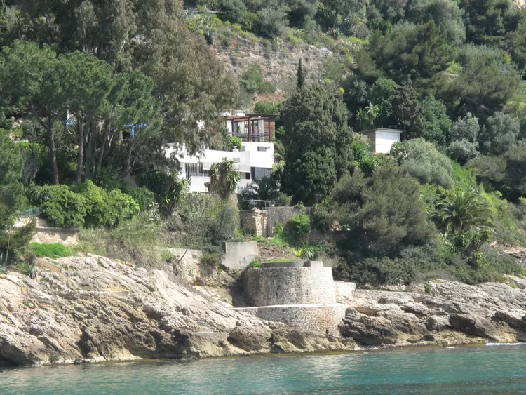 Image qui illustre: Villa E1027 à Roquebrune-Cap-Martin - 0