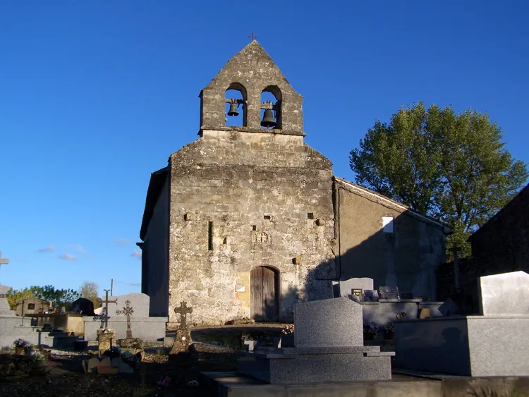 Image qui illustre: Eglise Saint-jacques De Bellebat à Saint-Trojan - 0