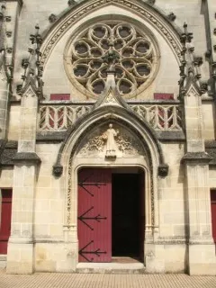 Image qui illustre: Eglise Saint-Vincent de Podensac à Podensac - 0