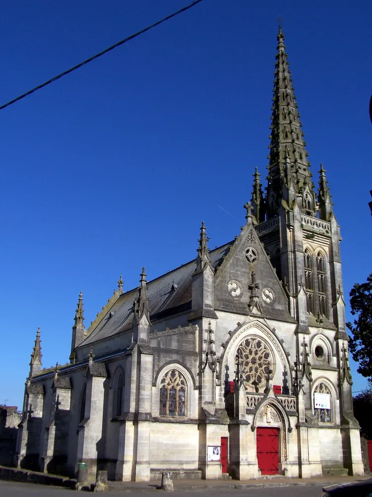 Image qui illustre: Eglise Saint-Vincent de Podensac à Podensac - 1