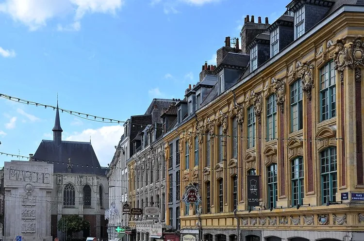 Image qui illustre: Place Rihour à Lille - 2