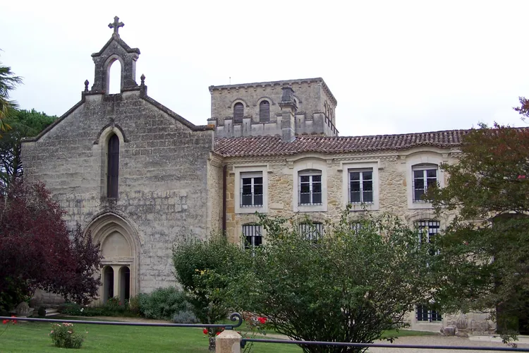 Image qui illustre: Abbaye Sainte-Marie du Rivet à Auros - 0