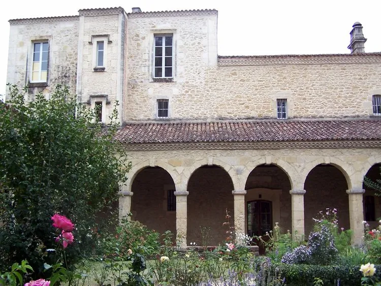 Image qui illustre: Abbaye Sainte-Marie du Rivet à Auros - 1