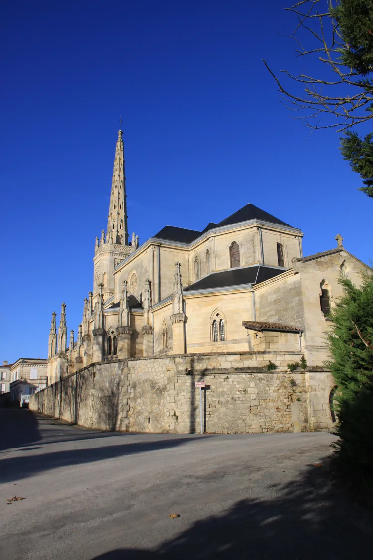 Image qui illustre: Eglise Saint-Julien de Rignac à Saint-Julien-Beychevelle - 0