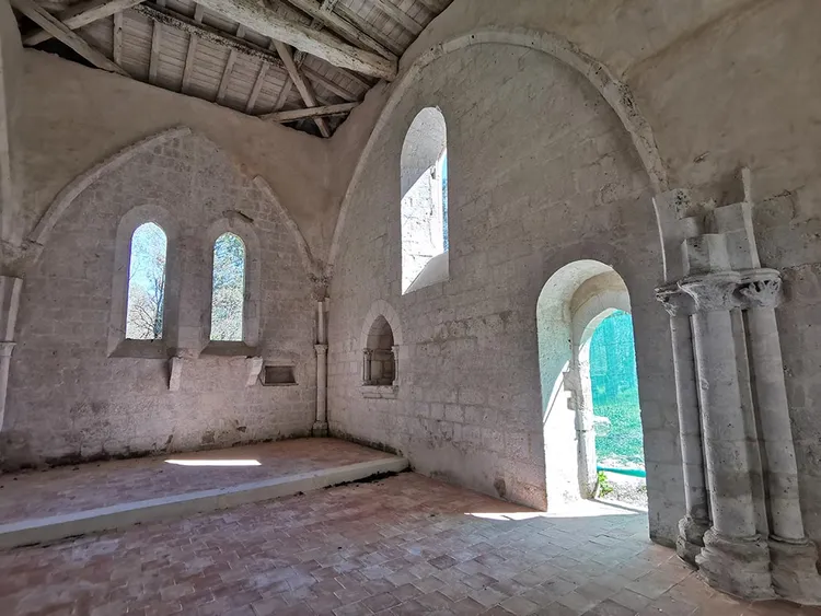 Image qui illustre: La chapelle de Brax à Landiras - 2