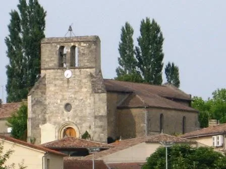 Image qui illustre: Eglise Saint-Genès de Soulignac à Soulignac - 1