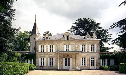 Image qui illustre: Château Cheval Blanc à Saint-Émilion - 0