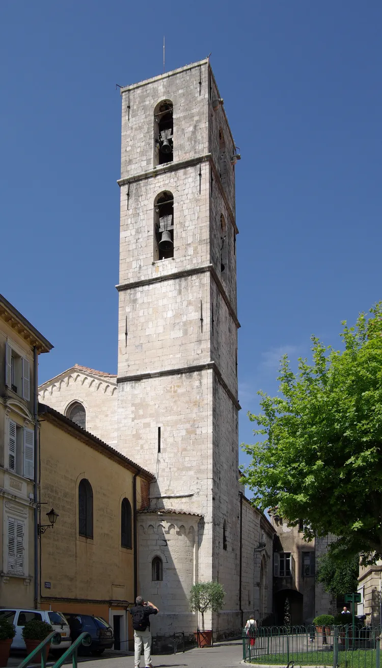 Image qui illustre: Cathédrale Notre-dame-du-puy De Grasse à Grasse - 0