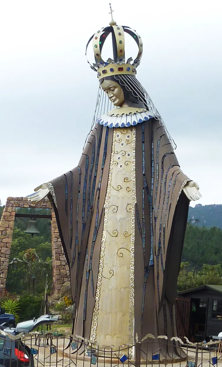 Image qui illustre: Notre-Dame d'Afrique à Théoule-sur-Mer - 0