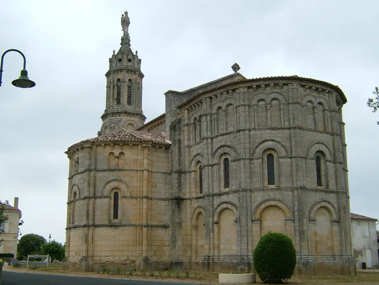 Image qui illustre: Eglise Notre-Dame de Bayon-sur-Gironde à Bayon-sur-Gironde - 0
