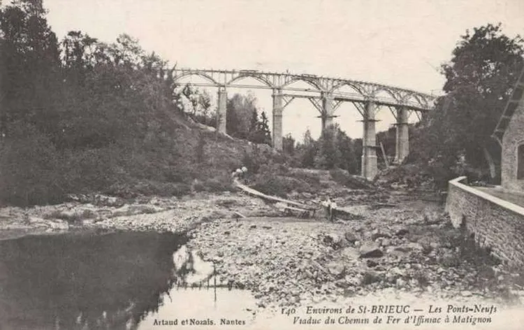 Image qui illustre: Viaduc Des Ponts Neufs à Hillion - 0