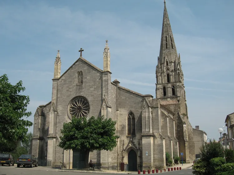 Image qui illustre: Eglise Saint-Gervais de Langon à Langon - 1
