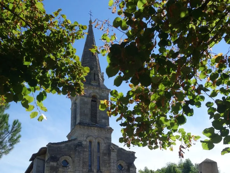 Image qui illustre: Eglise Saint-Vincent de Lignan-de-Bazas à Lignan-de-Bazas - 0