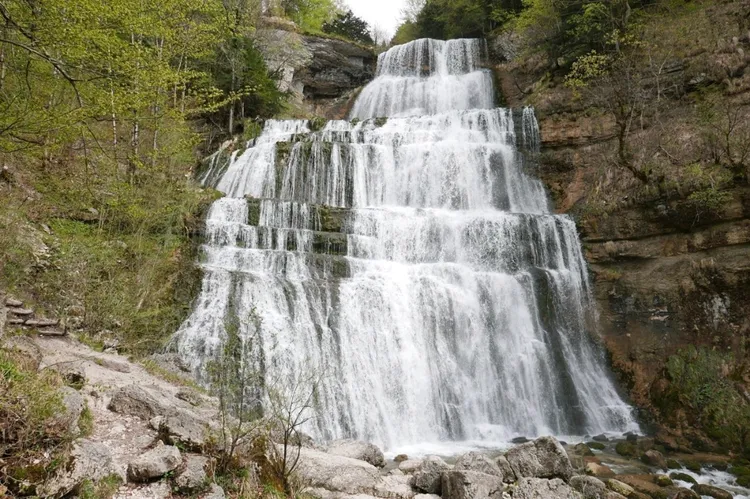 Image qui illustre: Parcours familial des cascades du Hérisson à La Chaux-du-Dombief - 0