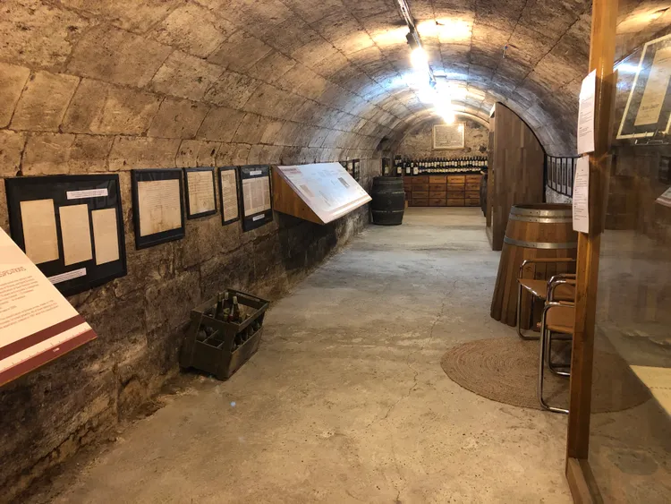 Image qui illustre: Musée Du Vin Et Du Négoce à Bordeaux - 0