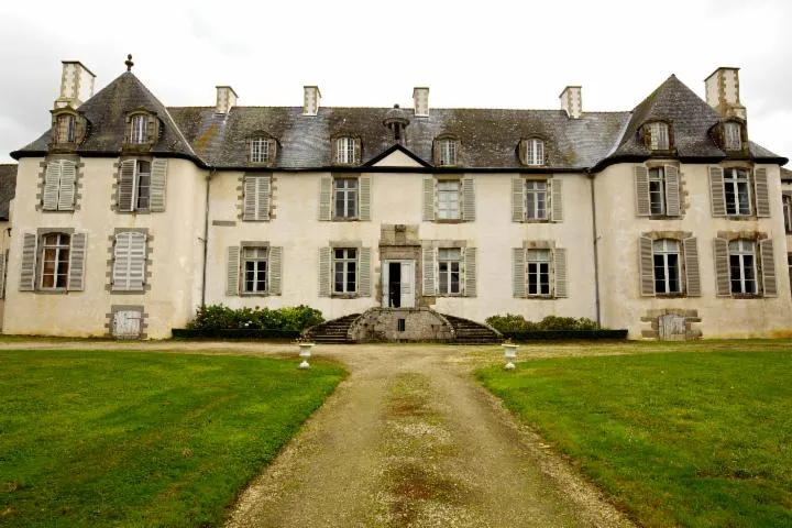 Image qui illustre: Château de La Moglais