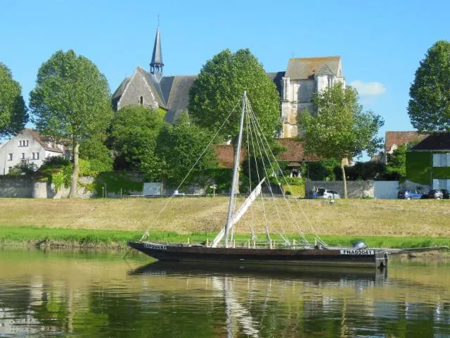 Image qui illustre: Visite Du Village De Saint-dyé-sur-loire