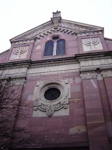 Image qui illustre: La Synagogue