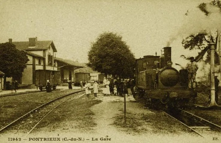 Image qui illustre: La Gare De Pontrieux