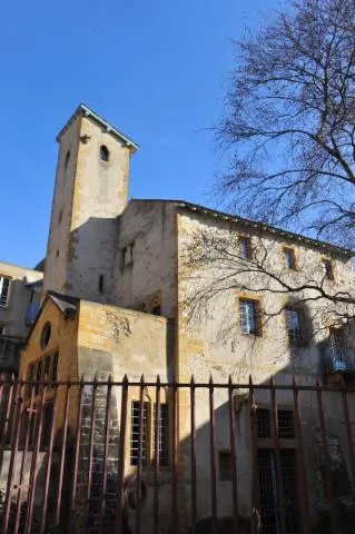 Image qui illustre: Chapelle Saint-genest Et Maison De Rabelais