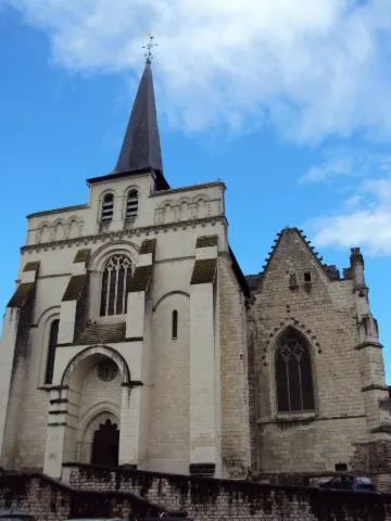 Image qui illustre: Eglise Notre-dame De Nantilly