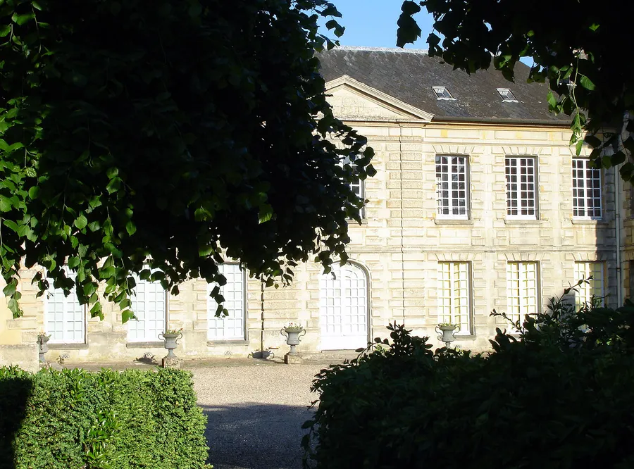 Image du carousel qui illustre: Château de Gadancourt à Avernes
