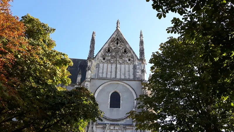 Image du carousel qui illustre: Collégiale Saint-aignan à Orléans