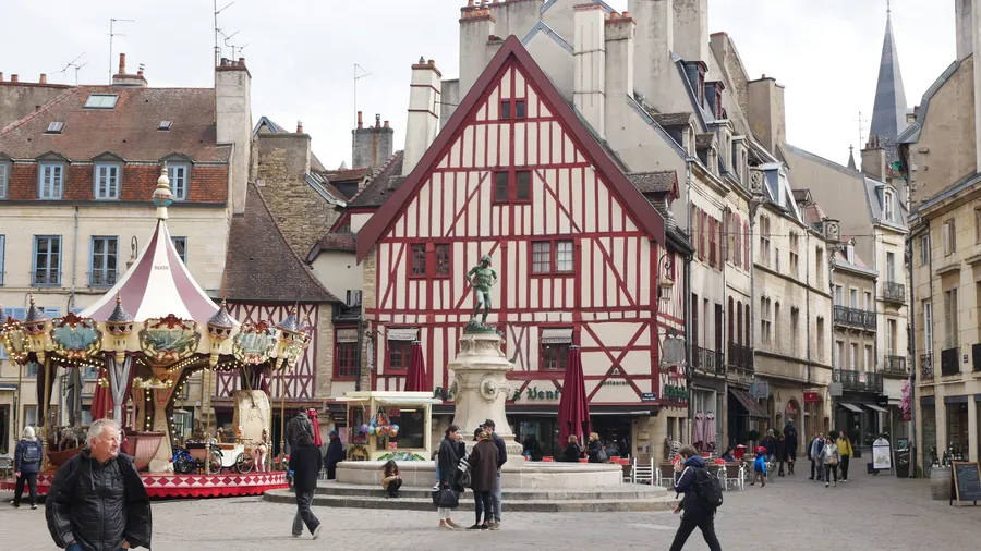 Image du carousel qui illustre: Ville De Dijon à Dijon