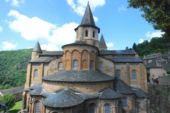 Image du carousel qui illustre: Abbaye Sainte-Foy de Conques à Conques-en-Rouergue