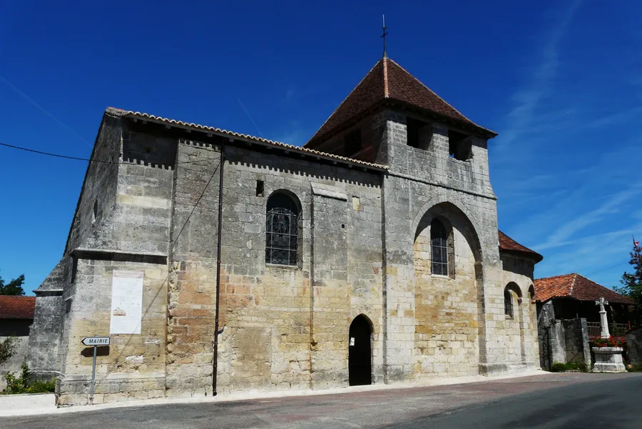 Image du carousel qui illustre: Eglise Saint-Pantaléon à Brantôme en Périgord