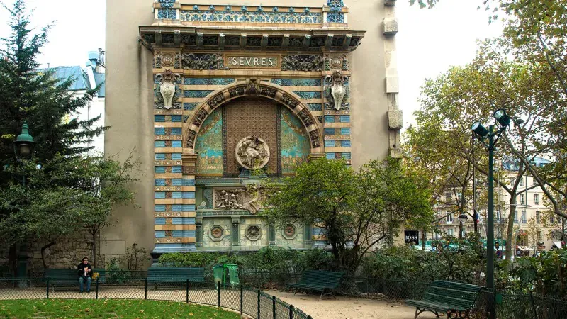 Image du carousel qui illustre: Square Félix Desruelles à Paris