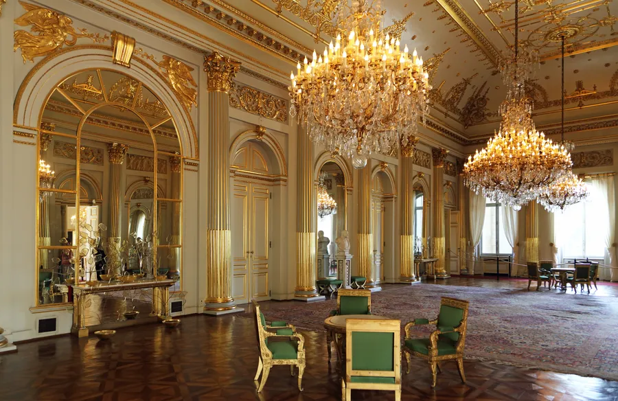 Image du carousel qui illustre: Palais Royal à 