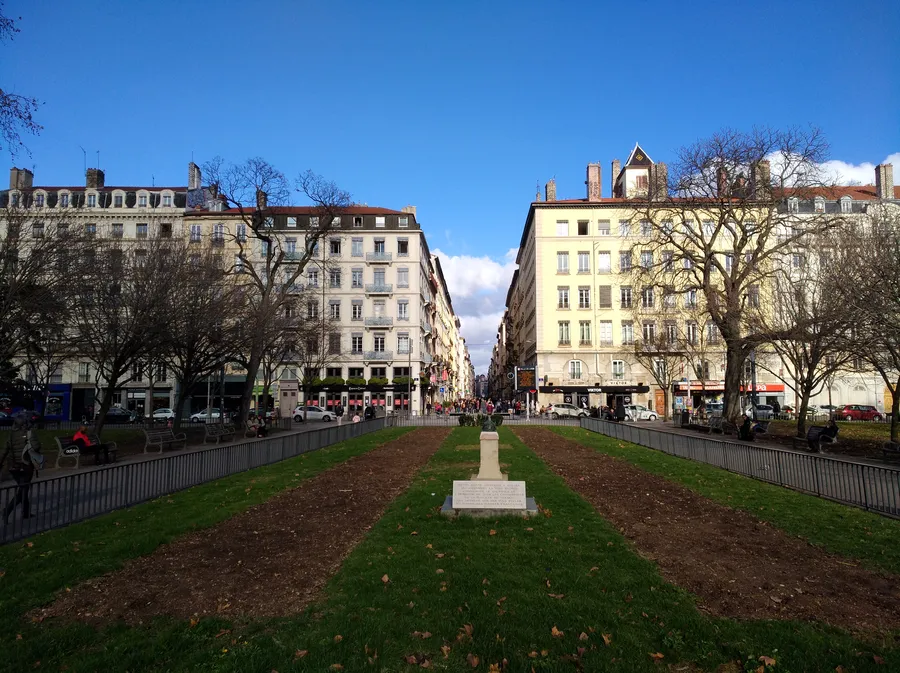 Image du carousel qui illustre: Place Carnot à Lyon