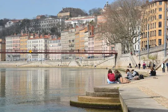 Image du carousel qui illustre: Meilleure visite d'introduction de Lyon avec un local à Lyon