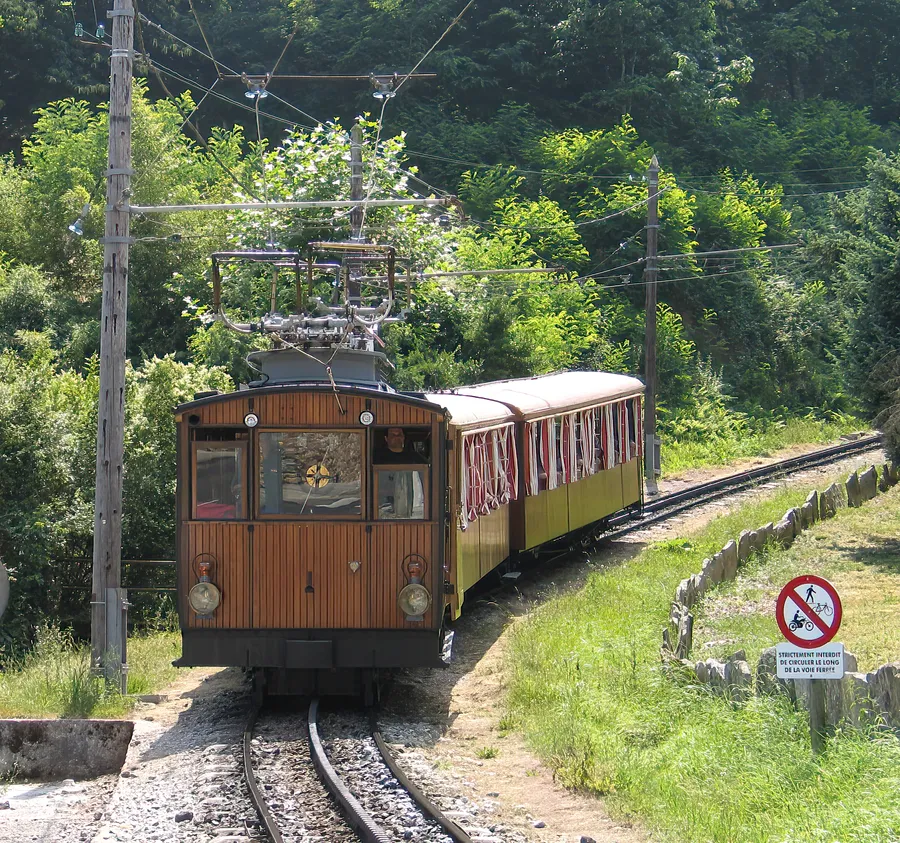 Image du carousel qui illustre: Train De La Rhune à Sare