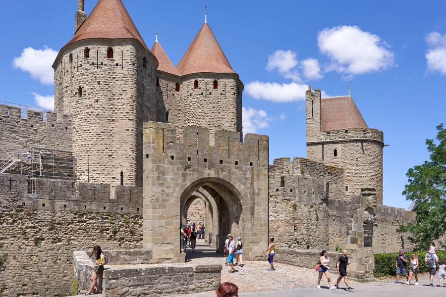 Image du carousel qui illustre: Porte Narbonnaise à Carcassonne