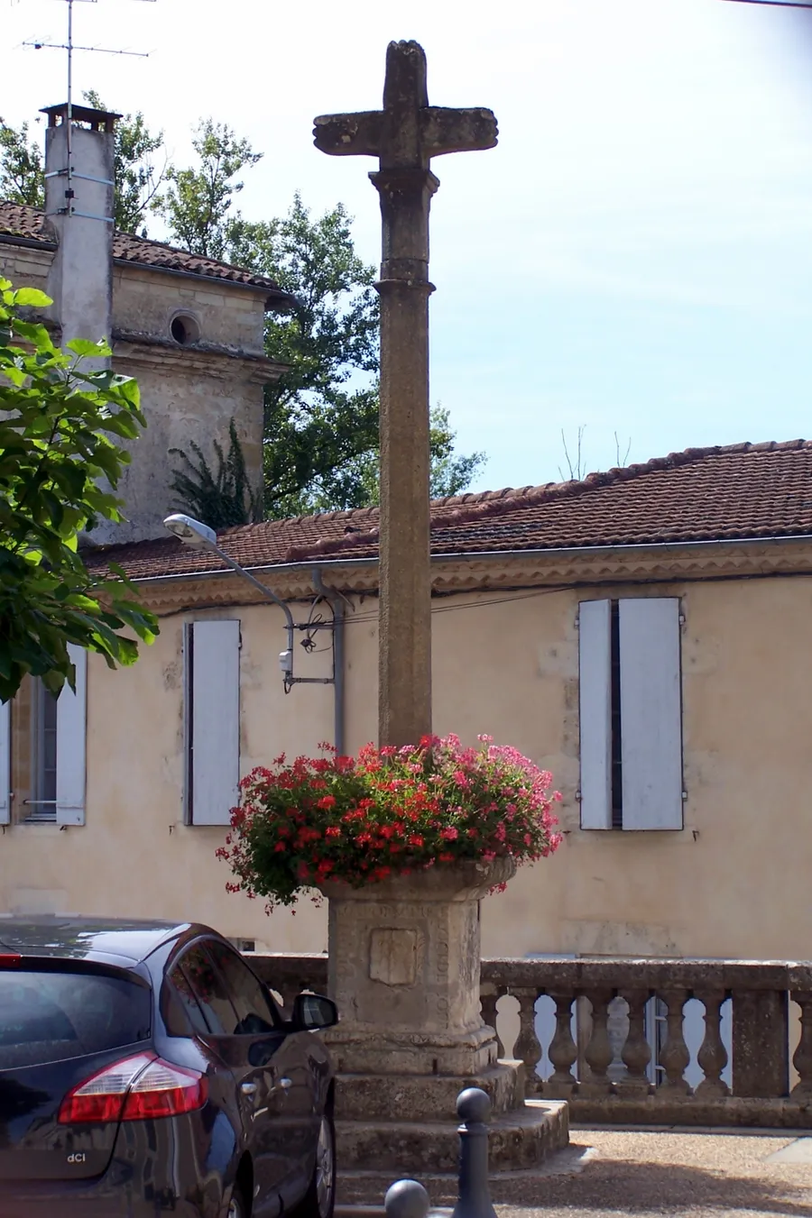 Image du carousel qui illustre: Croix votive de Verdelais à Verdelais