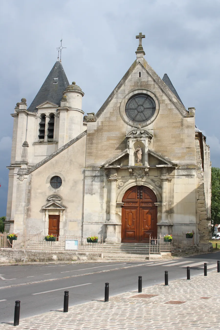Image du carousel qui illustre: Eglise Saint-Acceul à Écouen