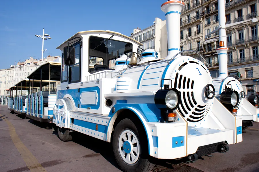Image du carousel qui illustre: Train touristique de Gassin et Ramatuelle à Gassin