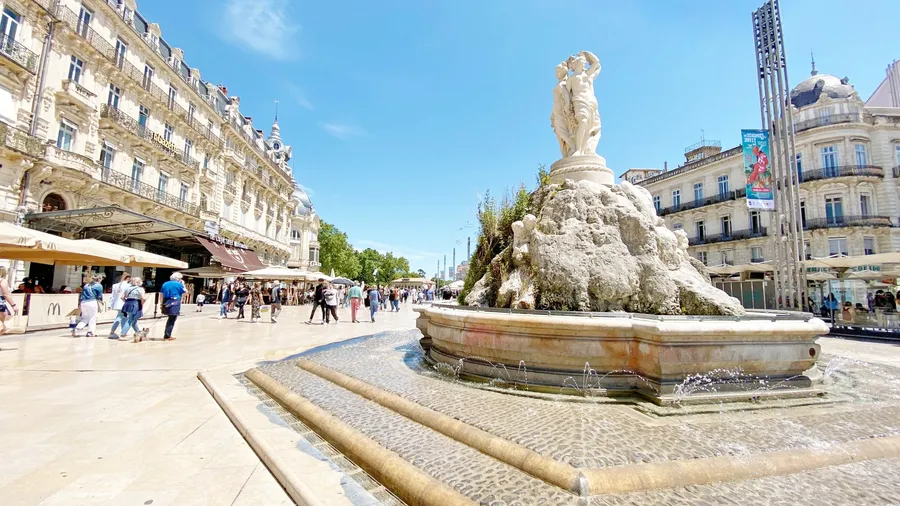 Image du carousel qui illustre: Place De La Comédie à Montpellier