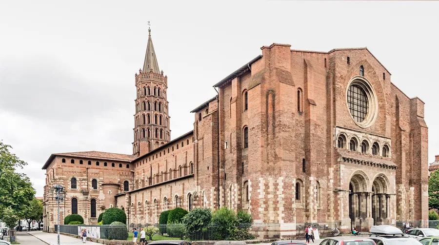 Image du carousel qui illustre: La Basilique Saint-sernin à Toulouse