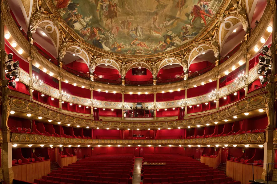 Image du carousel qui illustre: Opéra de Toulon Provence Méditerranée à Toulon