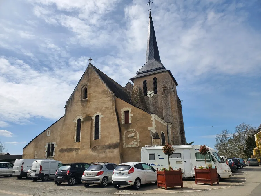 Image du carousel qui illustre: Chapelle Notre Dame De La Garde à Seiches-sur-le-Loir