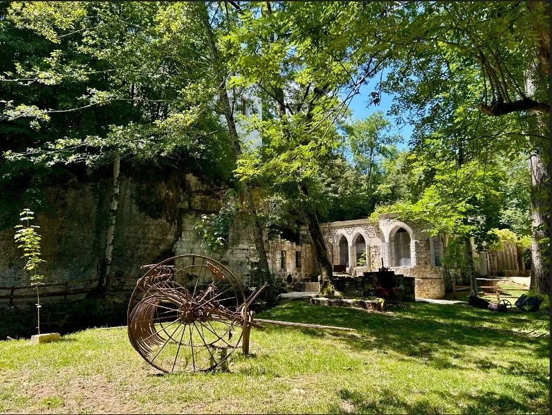 Image du carousel qui illustre: Le Bimbillou Parc à Brantôme en Périgord
