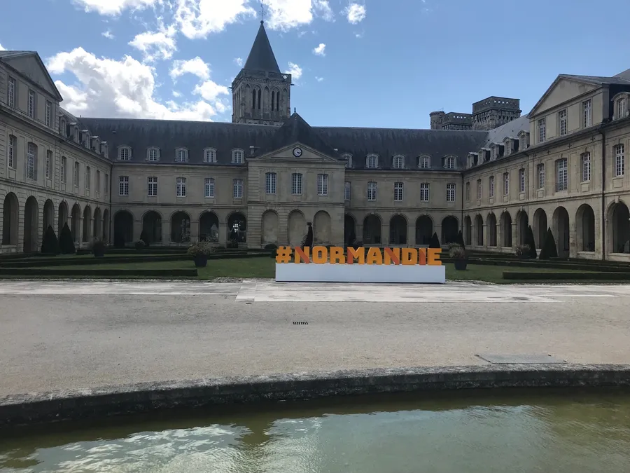 Image du carousel qui illustre: Abbaye Aux Dames à Caen